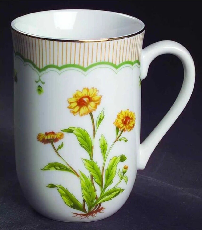 Corn Marigold Botanical 4" Cups (4) by Georges Briard Victorian Gardens - Timeless Treasures Emporium1