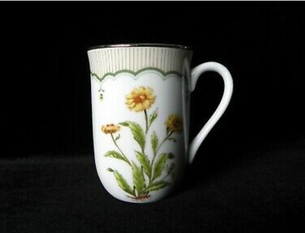 Corn Marigold Botanical 4" Cups (4) by Georges Briard Victorian Gardens - Timeless Treasures Emporium1