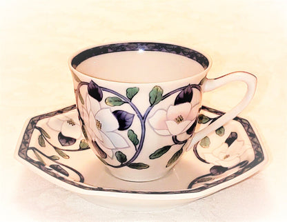Porcelain Cup & Saucer Set of Four (4) by Maebata: RARE