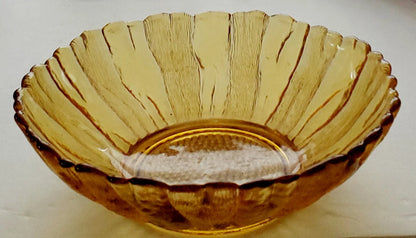 Vintage Anchor Hocking Serving  SUNFLOWER Design Serving BOWL 10"