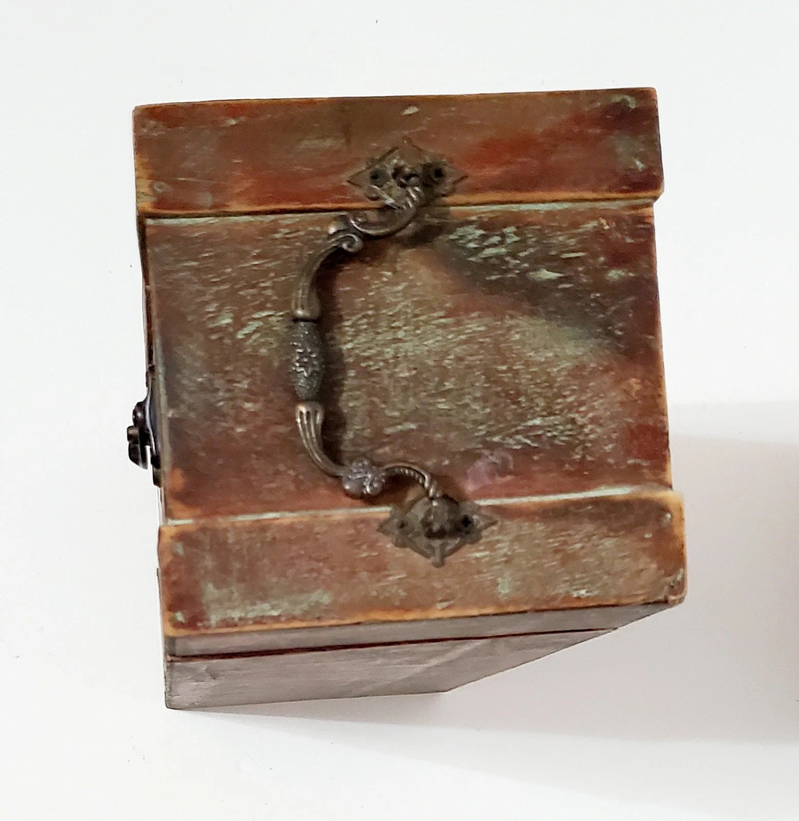 Decorative Distressed/Rustic Old World Wooden Lighthouse Treasure Chest Wine Box   - Timeless Treasures  Emporium1