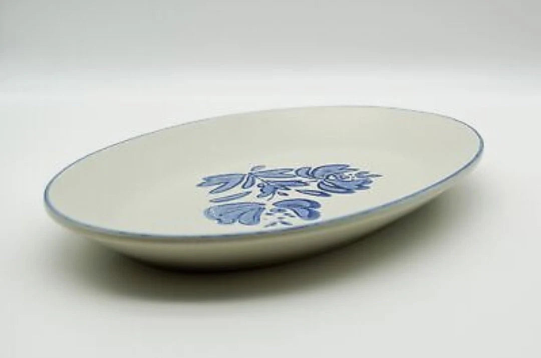 Vintage Pfaltzgraff Yorktowne Stoneware Blue White Oval Serving Platter 14" L Serving Plate #16 - Timeless Treasures  Emporium1