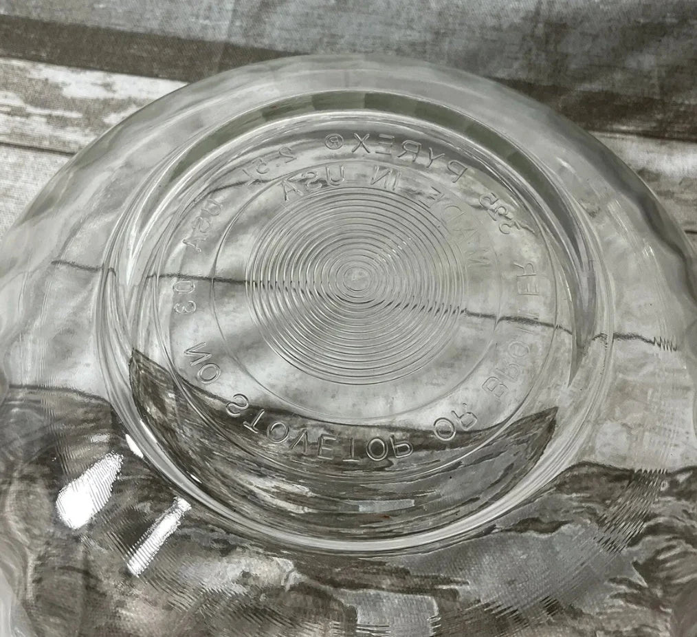 Pyrex Vintage Clear Ribbed / Sculpted Glass Nesting Mixing Bowl - #325 - 2.5 Qt.
