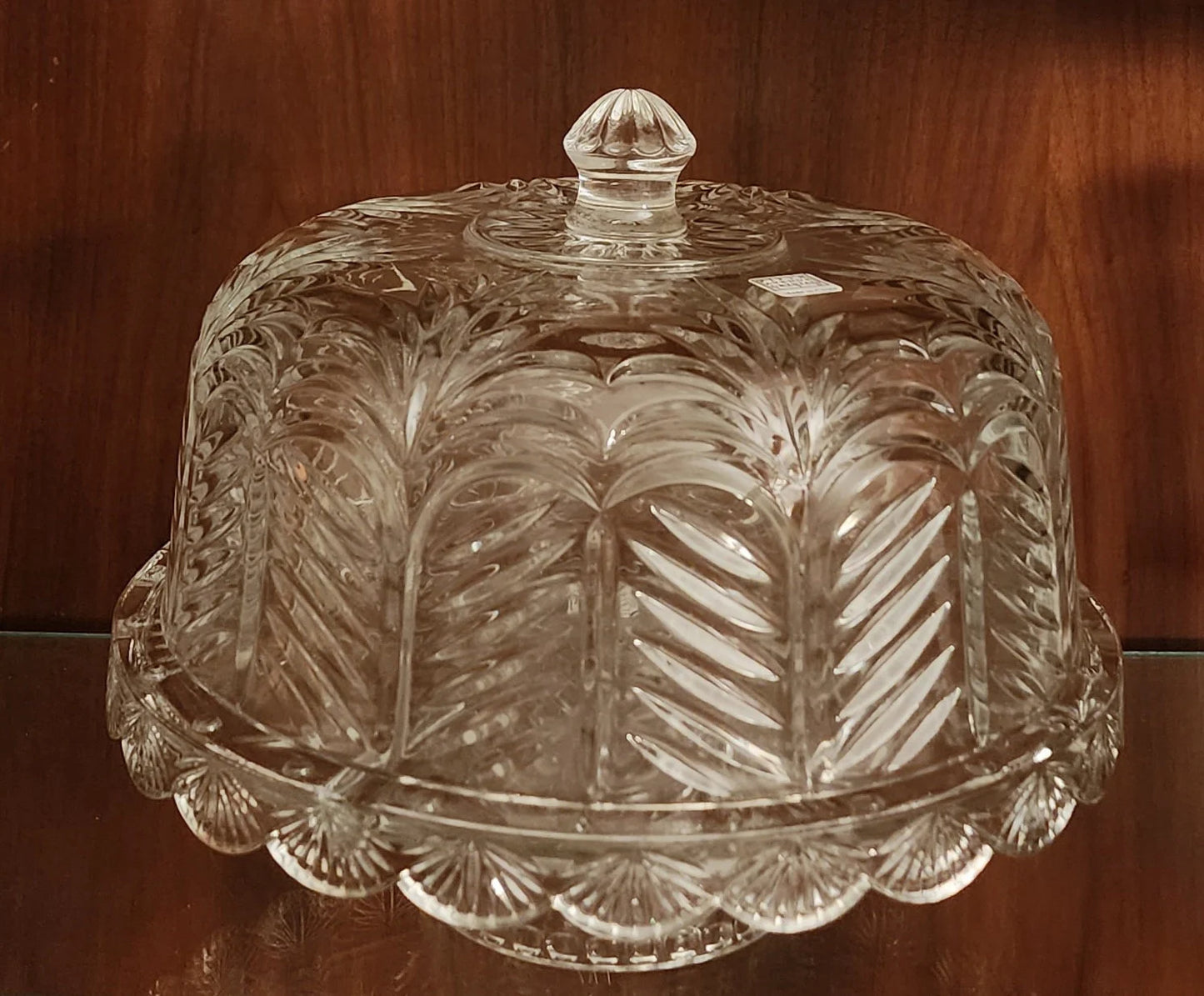 Reversible Domed Fifth Avenue Four in One Crystal Clear Wellington Plate Stand (Uses Chip & Dip Tray) Punch Bowl