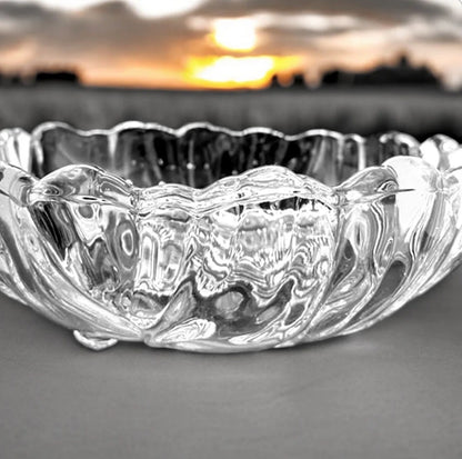 Vintage 70s Clear Indiana Glass Large Serving Fruit Bowl Sunflower Pattern